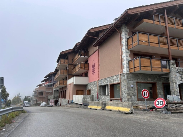 tous les travaux de façade et de grèse sont réalisés